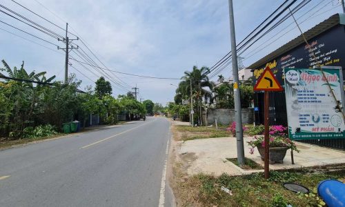 Đất vườn, 9.5×48=460m2, 62m2 thổ cư, đường Nguyễn Văn Khạ, xã Tân An Hội Củ Chi SHR Giá 600Tr
