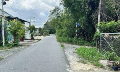Kẹt tiền bán gấp lô đất Tân Thông Hội củ chi 155m2 giá 490 triệu, sổ hồng riêng, đường 18m,