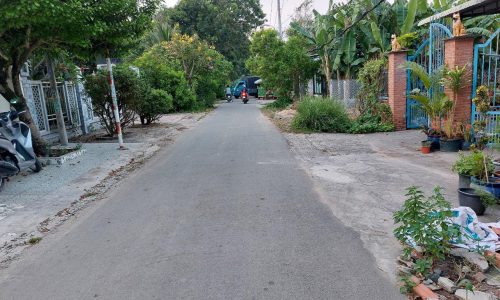 Cần Bán Gấp Lô Đất MT Nguyễn Thị Xạnh Xã Phước Vĩnh An Củ Chi DT 7×37 Giá 500TR