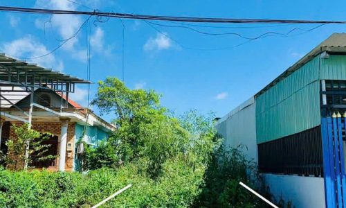 CHỦ NGỘP TIỀN BÁN LÔ ĐẤT Ở TÂN PHÚ TRUNG CỦ CHI GIÁ 450 TRIỆU DT 140M2