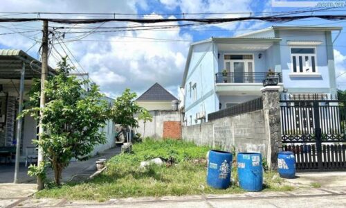 Bán gấp lô đất gần chợ Tân Phú Trung Củ Chi, Dt 5x28m, SHR, giá 430tr