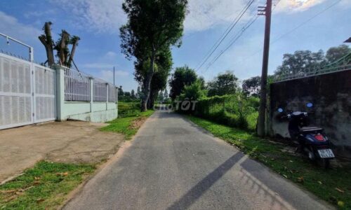 GIÁ 680TR MẶT TIỀN NGUYỄN VIẾT XUÂN Ở THỊ TRẤN CỦ CHI FULL THỔ CƯ