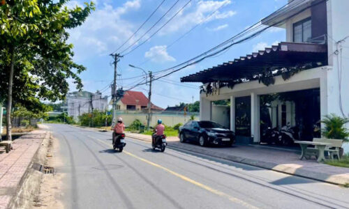 MT 10.8m, thị trấn Củ Chi 225m2 (10.8x20m), SHR
