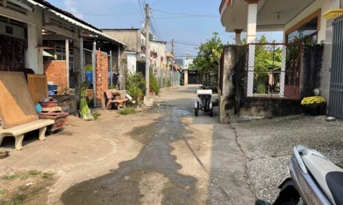 BÁN ĐẤT NGAY CHỢ PHƯỚC THẠNH , CỦ CHI. 450 TRIỆU – SỔ HỒNG RIÊNG