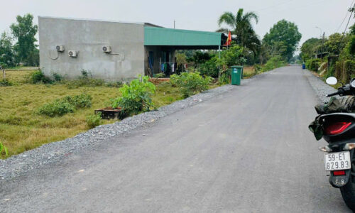 Bán lô đất tặng nhà cấp 4, 138m2 giá bán 520tr tại Phước Hiệp, Củ Chi. Lh 0931765568