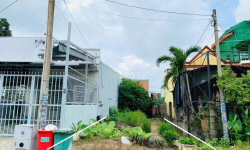 Kẹt tiền bán cắt lỗ lô đất đẹp mặt tiền đường nhựa, thị trấn Củ Chi