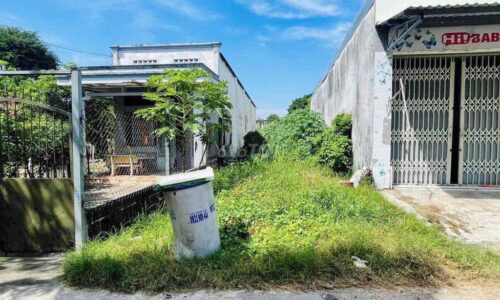 CHỒNG VỠ NỢ VỢ/C BÁN ĐẤT THỚI TAM THÔN 1 HÓC MÔN 138M2 490TR CÓ GPXD