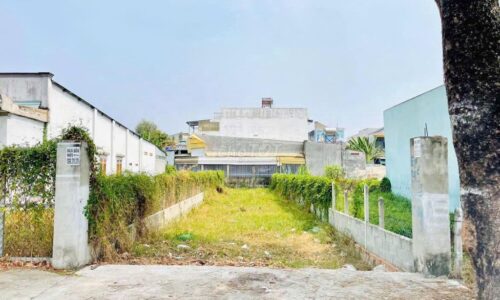 Ra nhanh lô đất ngộp gần nước mía vườn cau thuộc Tân An Hội Củ Chi 620