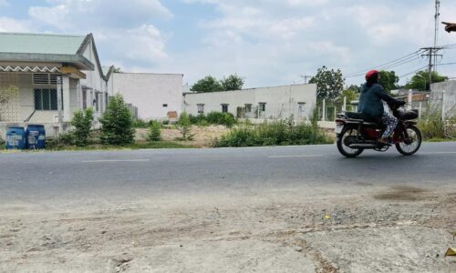 Bán lô đất mặt tiền đường Trần Tử Bình, 192m2, full thổ SHR ở Tân Thông Hội