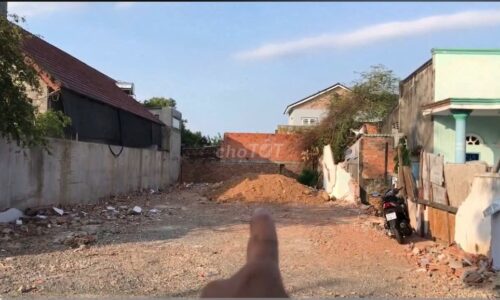 Ngộp bán gấp 380m2 đất thổ cư 580 Triệu sổ riêng chính chủ có TL