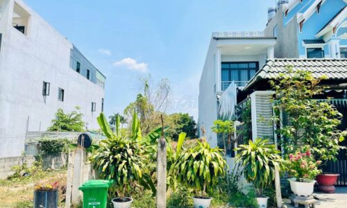 GẤP BÁN CHO CHỦ LÔ ĐẤT ĐẸP MT ĐƯỜNG LỚNTT.CỦ CHI 222M2 CHỈ 800 TRIỆU