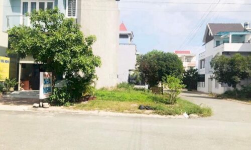 Đinh cư nước ngoài bán nhanh 540 triệu Đường LÊ THỊ VUI, xã Phước Hiệp