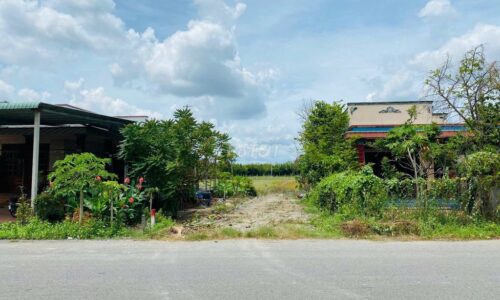 Đất ngộp ngay mặt tiền đường Ba Sa, Sẵn thổ Cư (5,5×28) Giá chỉ 890tr