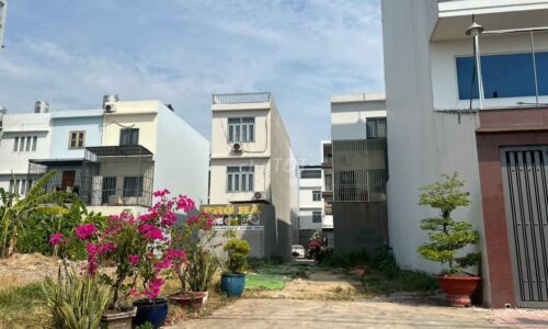 Chủ kẹt tiền bán lô đất 102m2 giá 750 triệu gần cầu vượt Củ Chi, SHR