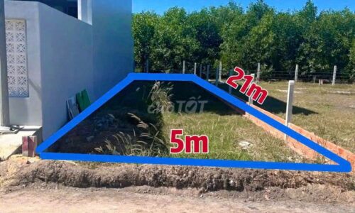 Bán lô đất Đ. Tỉnh lộ 8 gần cầu vượt Củ Chi. DT 102m2. Sổ hồng riêng