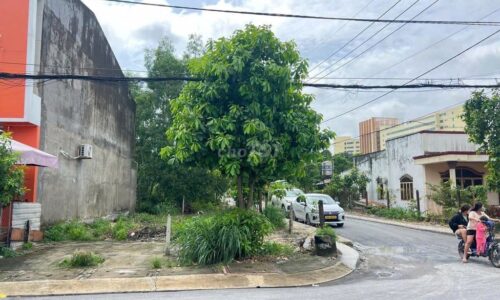 NGỘP NGỘP LÔ ĐẤT 210M2/620TR GÓC 2 MT NGUYỄN VĂN HOÀI FULL THỔ , SHR