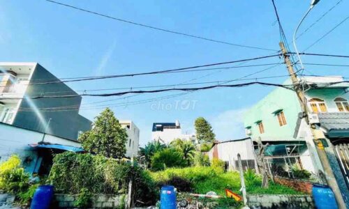 CHỦ GỞI BÁN GẤP LÔ ĐẤT MẶT TIỀN ĐƯỜNG LƯU KHẢI HỒNG, THỊ TRẤN CỦ CHI